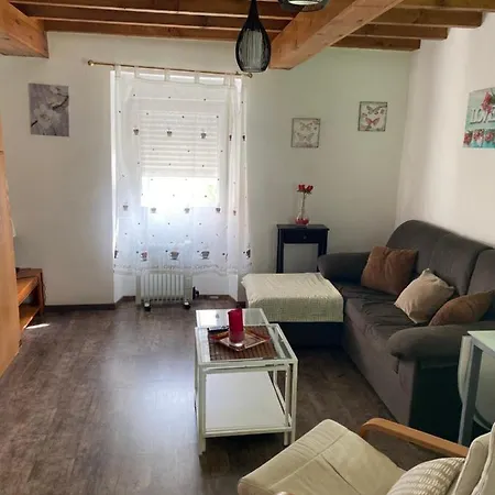 بيت للعطل El Descanso Lastres *